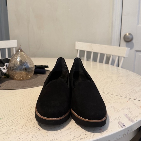 Vionic Willa Black Suede Wedge Women's Loafers. Size 10 - Picture 4 of 4